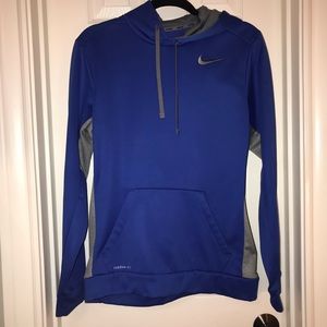 Nike Therma Fit Hoodie Small